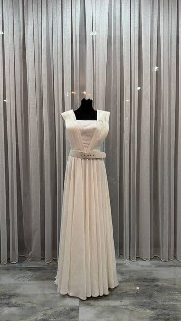 Ziyafət donu, Maksi, S