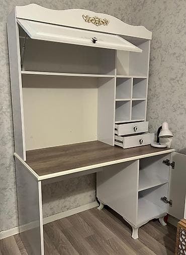 stul satışı: Embavuddan almişam 380 manata . 11da oxuyan qizim ücün . Köcürük deyə — 4