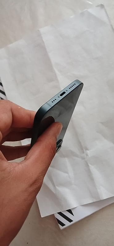 apple kabel: IPhone 13, Qara, Face ID — 5