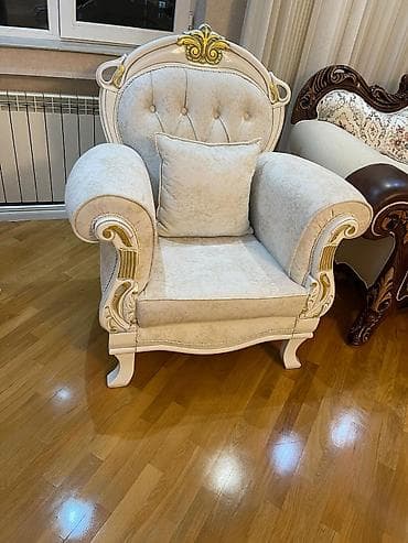 Klassik divan, Divan
