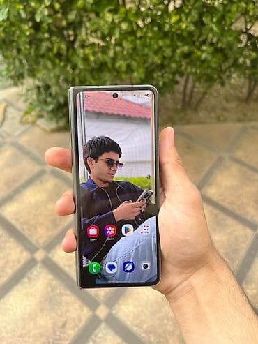 mi note 10: Samsung Galaxy Z Fold 4, 256 GB, rəng - Qara — 3
