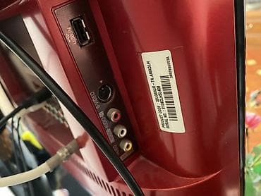 qara ekran sekilleri: İşlənmiş, Düz TV altlığı, Polkalı, Şüşəli — 6