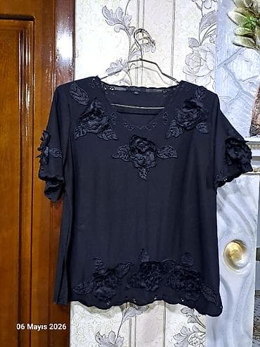 qış botları: Qara qadın bluzu – GÜZYYANG, ölçü: XL - Model: qısaqollu, rahat kəsim — 4