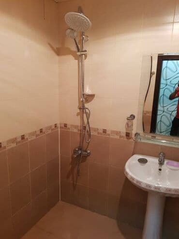 ist petrol tbilisi prospekti: Bakı, 4 otaqlı, Köhnə tikili, 95 kv. m — 15