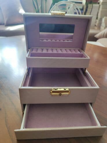 şkatulka: Mücrü — 2