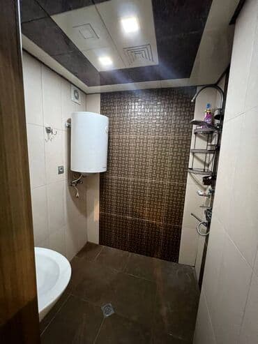 guneslide kiraye evler: Sabunçuı rayonu, Bakıxanov qəs. (Icra, Aygün mall yanında, nefçilər — 2