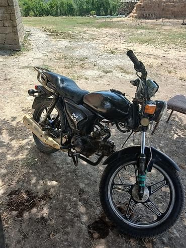 tekerler 15 type 1: Moped/motorsiklet – “M50” sinfi, qara rəng. - Həcm: təxminən 50 sm³ — 1
