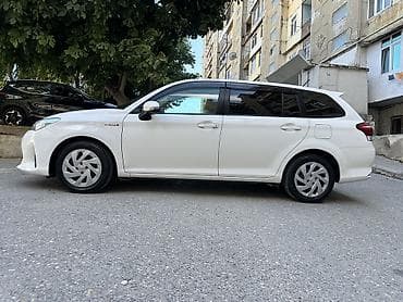 Toyota Corolla: 1.5 л | 2019 г. Универсал — 3