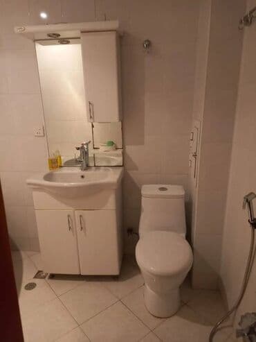 sumqayit 6 ci mikrorayon: Bakı, 3 otaqlı, Köhnə tikili, m. Neftçilər, 81 kv. m — 8