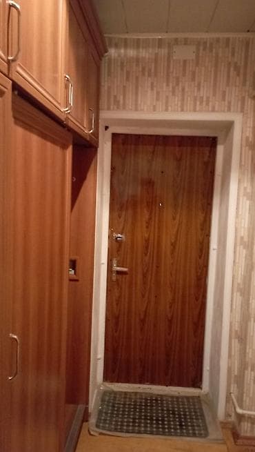 bina evlər: Salam. Lökbatan qəsəbəsində, 233 nömrəli məktəbin yanında 5 mertebrli — 5