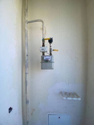 yari tikli evler: 1 otaqlı, Yeni tikili, m. Neftçilər, 60 kv. m — 8