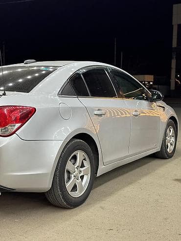 aftamabiler: Chevrolet Cruze: 1.4 l | 2015 il 256000 km Sedan — 1