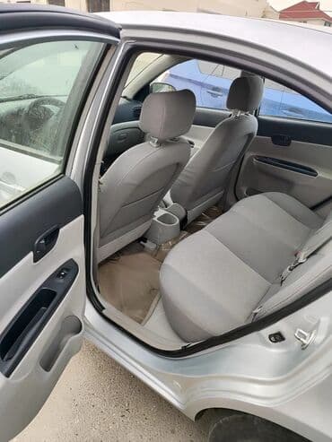 əllə çəkilmiş maşın şəkilləri: Hyundai Accent: 1.5 л | 2007 г. Седан — 5