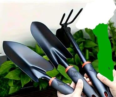 gul ekmek ucun torpaq: Bu dəst bağçılıq işləri üçün nəzərdə tutulmuş üç əsas aləti özündə — 1