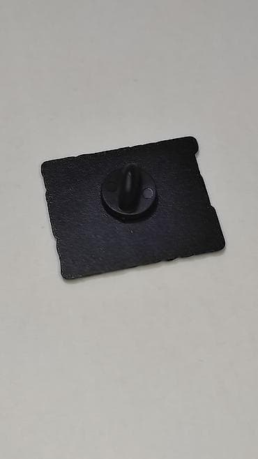 Eynəklər: Məhsul: “Trust Me I’m an Engineer” yazılı döş nişanı (pin) - Dizayn — 3