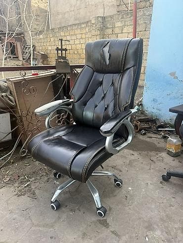 3 d oboy: Təkərli, Qolları tənzimlənmir, Süni dəri — 1