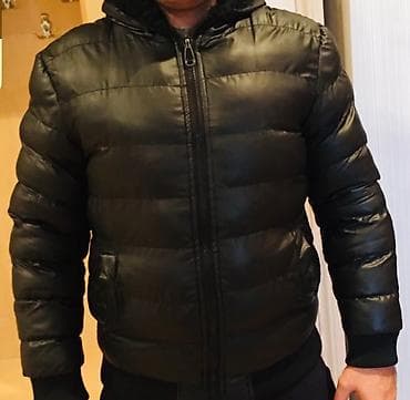 kapşonlu: Kurtka Balonka kurtka İsti saxlayır kapşınludu kapşonu cıxmır Baha 80 — 1