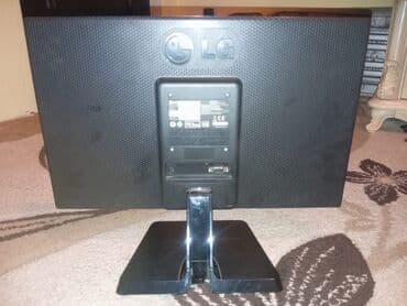 iphone 12 irsad: LG LED monitor - Ekran: Təxminən 19-22 düym LED panel (16:9 format) — 2