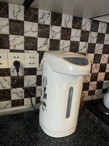 Qabyuyan maşınlar: İşlənmiş Elektrik Samovar, 6 l, Pulsuz çatdırılma — 1