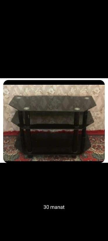işləmiş mebel: Televizor altligi satilir. Az istifade olunub. Qiymeti 30 manat — 1