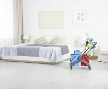 qurtuluş 93 iş elanları: Xadimə tələb olunur, 18-29 yaş, 3/1, Gündəlik ödəniş — 2