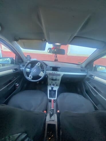 задняя фара в багажник ниссан примера р11: Opel Astra: 1.4 l | 2007 il 20400 km Universal — 11