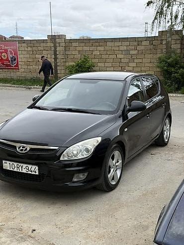 hunday i 30: Hyundai i30 hatchback

Təcili satilir — 2