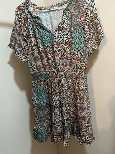 туфли новая не одевала не разу: Zara don. teze kimidir bir iki defe geyilib 
S razmer — 17