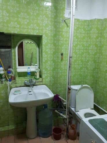 mingecevirde ucuz kiraye evler: Azadliq metrosunun yaxınlığında köhnə kapital banka yaxın 5 — 7