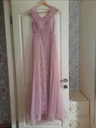 yun koftalar: Mauve/çəhrayı rəngdə zərif uzun ziyafət/libas. – Üst hissə sıx — 1