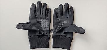 Corab və alt paltarı: 15 AZN almışam 10 AZN satıram. Içi isidilmişdir. Baş barmaqla işarət — 4