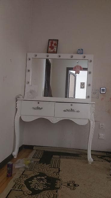 mebel sifarisi: Temiz qoz agaci masin kraskasiyla boyanib qiymet endirildi 130 — 1