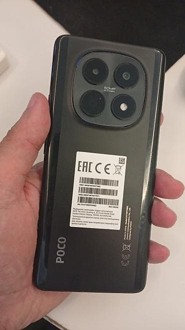 Elektronika: Poco M8, 256 GB, rəng - Qara, Sensor — 1