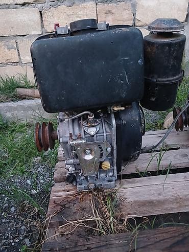 elektirikli moto: 192 F dizel mator starterlə xoddanır. mator açılmayıb çox güclü — 2