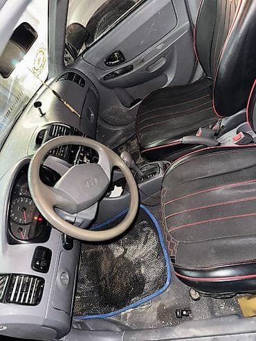 hundai ix35: Matoru vurub 1000 1200 xərci var barter yalnız dayvo naxia ilə - - — 6