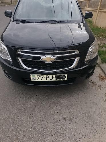 2107 qara: Chevrolet Cobalt sedan – şəhər və uzun məsafələr üçün rahat və — 2