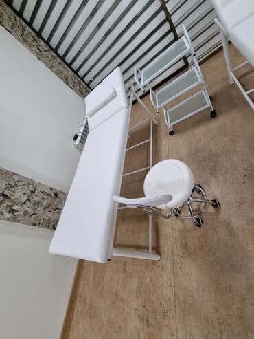 ikinci el kopiresorlar: Masaj üçün Kosmetoloji Kuşetka Nəfəslik yeridə var Yastıqda var — 7