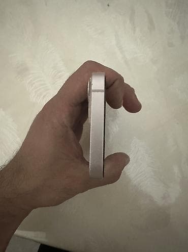 pink iphone: IPhone 13 mini, 128 GB, Çəhrayı, Barmaq izi, Face ID — 2