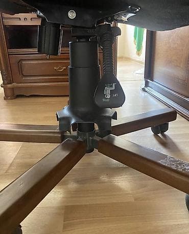 Digər ofis mebeli: Kreslo temırı ve uzlenmesı unvan gelırıy — 2