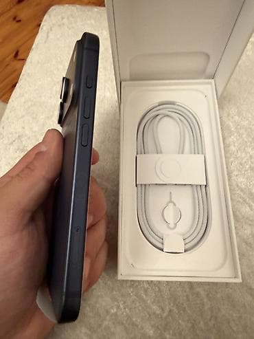 iphone 10 pro: IPhone 17 Pro, Göy, Face ID — 2