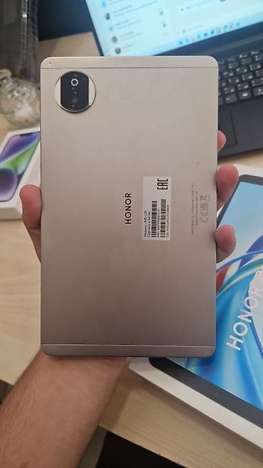 samsung galaxy tab s5e: HONOR Pad X7 (8.0") planşet - Ekran: 8.0 düym IPS, nazik çərçivə, oxu — 1