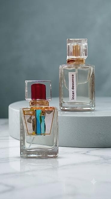 gün eynekleri: Incandessence (Arxadakı hündür şüşə): Günəş istiliyini və səhər — 1