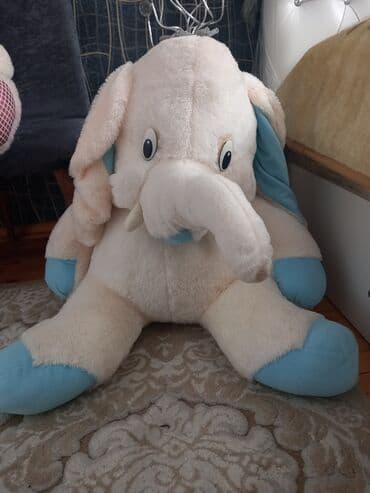 şəkidə satılan həyət evləri: Oyuncaqlar — 1