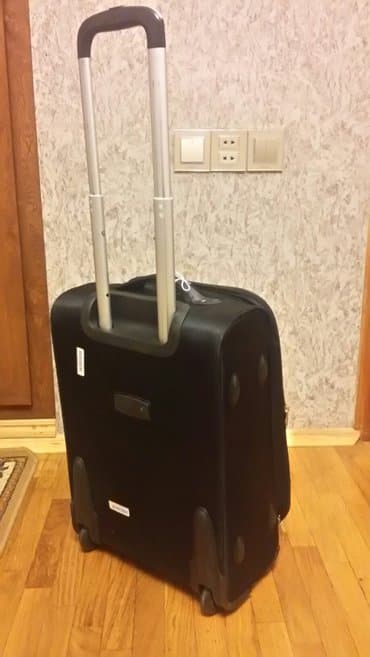 təkərli camadan: Camadan islenib.valiz. çamadan. çemodan. чемодан. 52:36:18 — 2