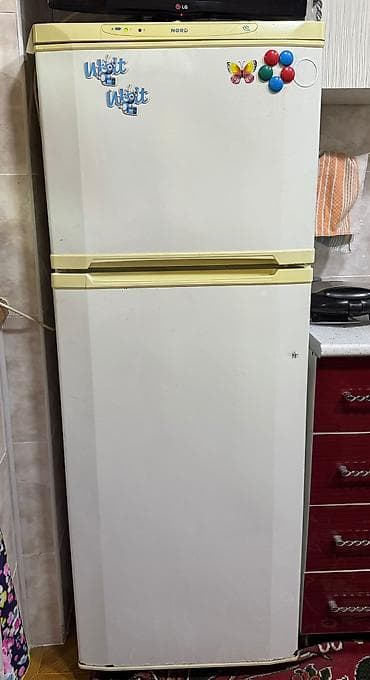 2 qapılı Nord Soyuducu Satılır, rəng - Ağ