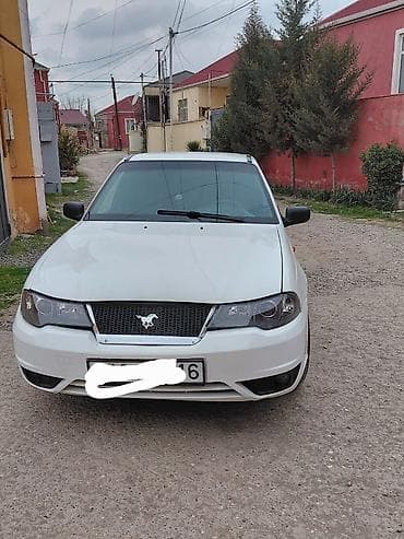 Tam.ideal veziyetdedir hec bir problemj yoxdur tecili satilir