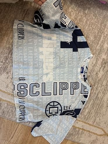 Qadın üst geyimləri dəsti – 4 ədəd 1) Zolaqlı yay bluzası: - Rəng — 3