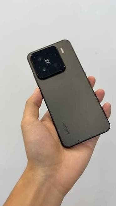 Xiaomi 15, rəng - Qara