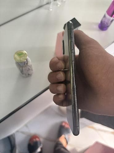 magic 6 pro: IPhone X, 256 GB, Qara, Qırıq — 4