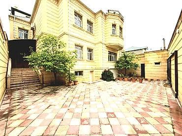 Mənzillər: 6-cı mikrorayon 6 otaqlı, 300 kv. m, Orta təmir — 10